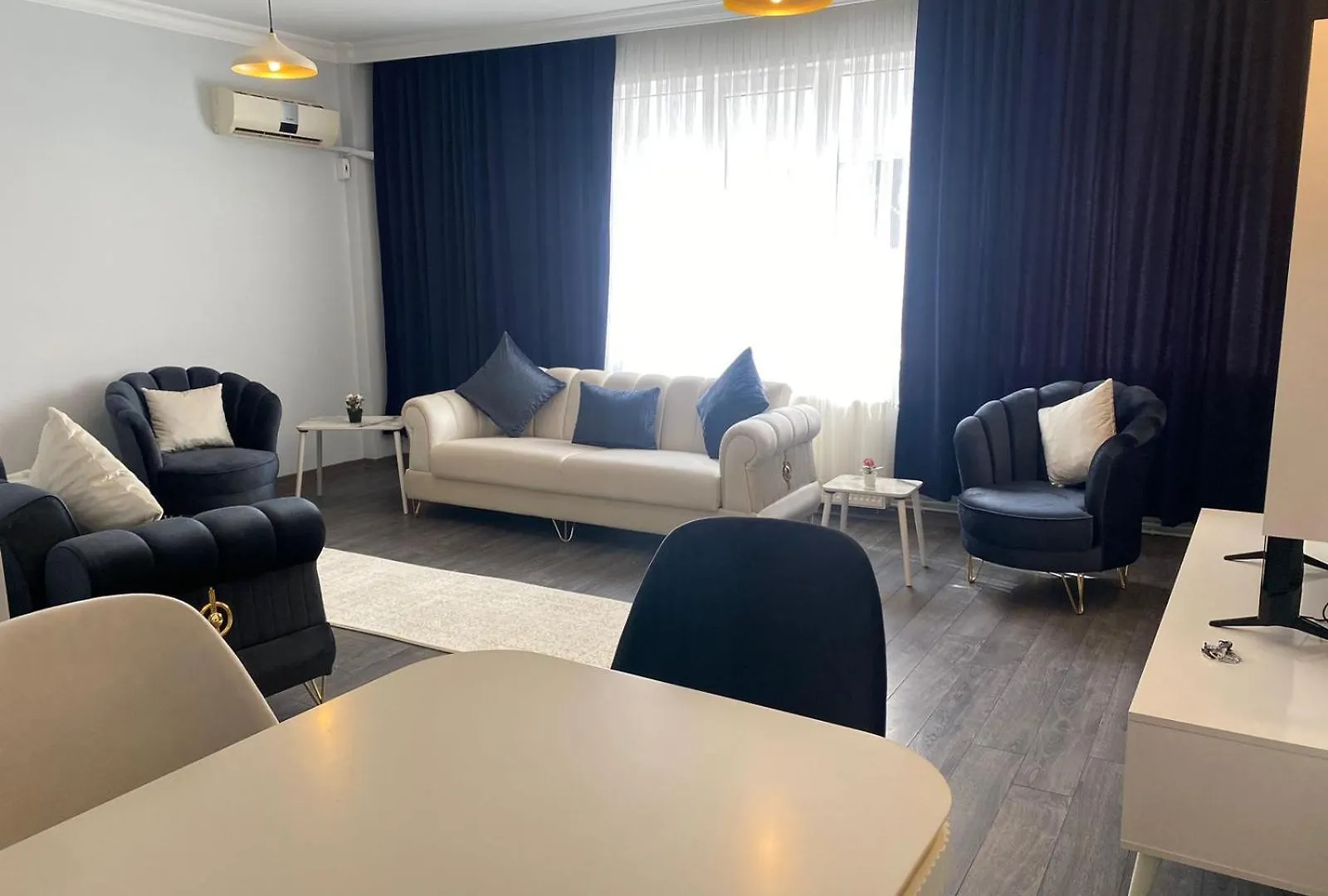 New Luxury And Quiet Apartmant location